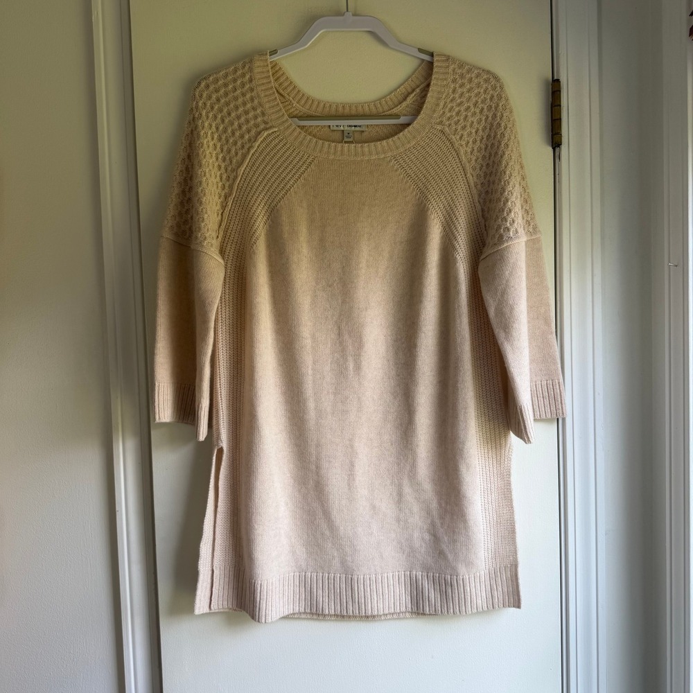 Neiman Marcus Cashmere Beige Mixed Knit Pullover Sweater Side Slit 2264627 NEW M